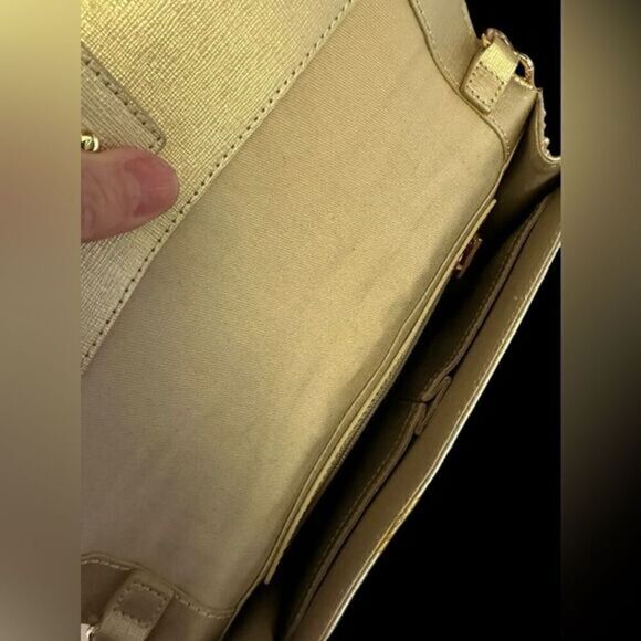 Gold Textured Leather Shoulder Bag Chain Strap Day, Night & Travel-Ready Chic - Picture 4 of 16